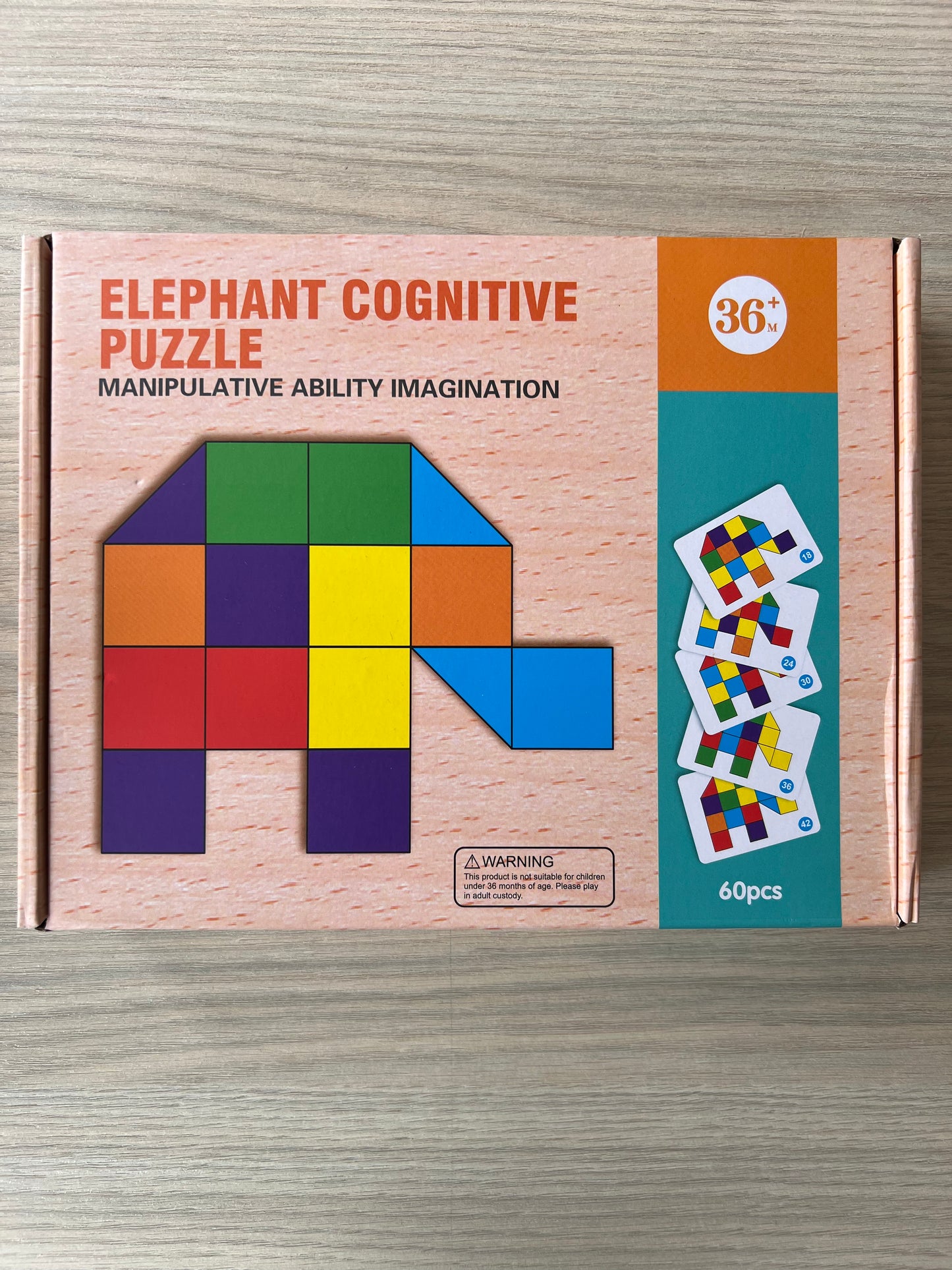 Mosaico de elefante en madera