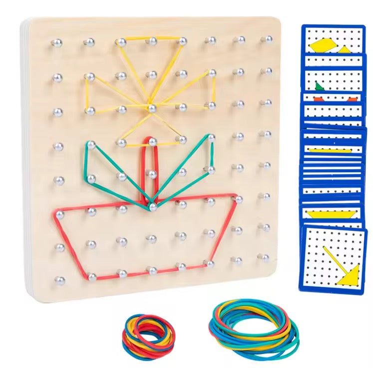 Geoplano con tarjetas patrón