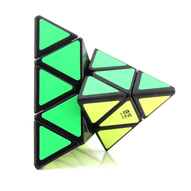 Cubo Rubik pyraminx QIMING A Qiyi - Pirámide